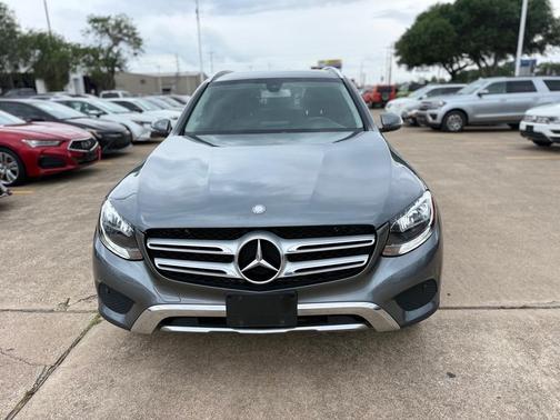 2017 Mercedes-Benz GLC 300 Base