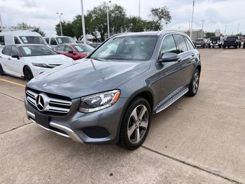 2017 Mercedes-Benz GLC 300 Base