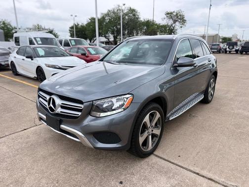 2017 Mercedes-Benz GLC 300 Base