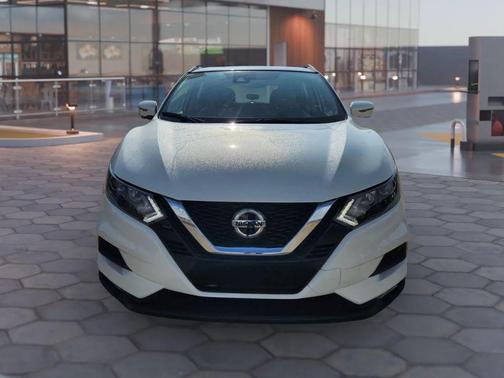 2021 Nissan Rogue Sport SV