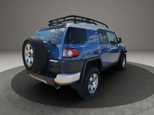 2012 Toyota FJ Cruiser Base