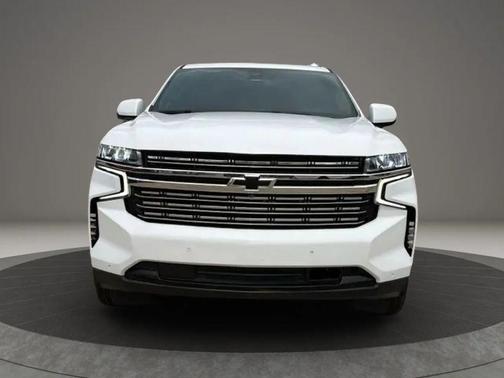 White 2022 Chevrolet Suburban RST
