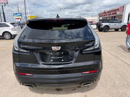 2020 Cadillac XT4 Sport