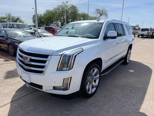 2019 Cadillac Escalade ESV Premium Luxury