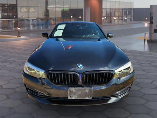 2019 BMW 530 i