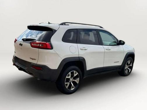 Bright White Clearcoat 2015 Jeep Cherokee Sport