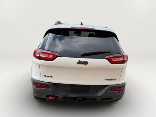 Bright White Clearcoat 2015 Jeep Cherokee Sport
