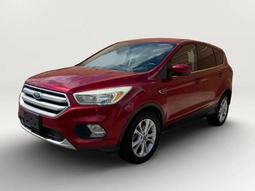 Red 2017 Ford Escape SE