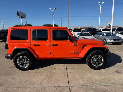 2020 Jeep Wrangler Unlimited Sahara
