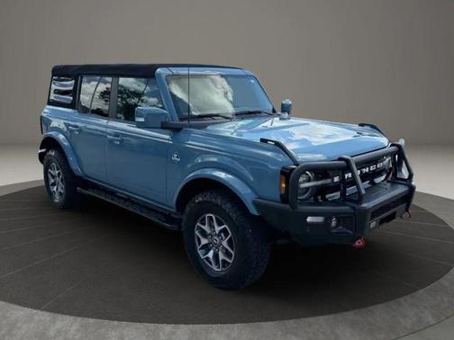 Area 51 2021 Ford Bronco Outer Banks