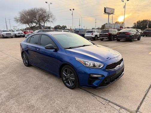 2021 Kia Forte GT-Line