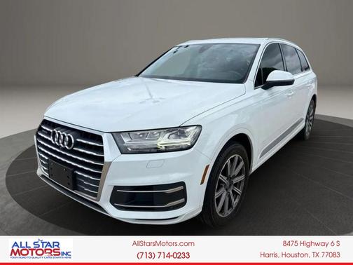 White 2019 Audi Q7 45 Premium Plus