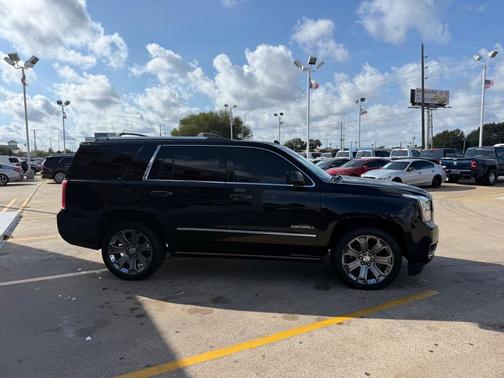 2016 GMC Yukon Denali