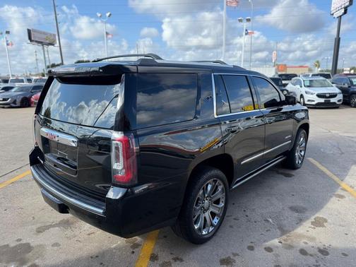 2016 GMC Yukon Denali