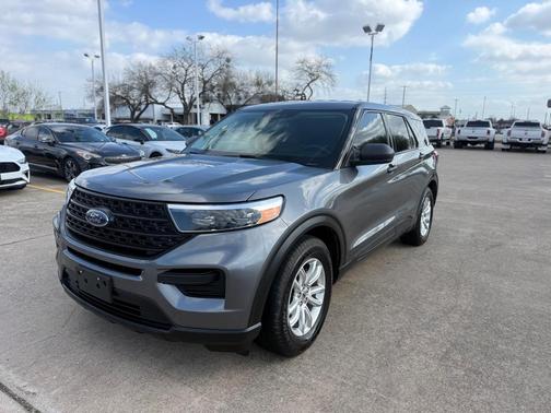 2021 Ford Explorer BASE