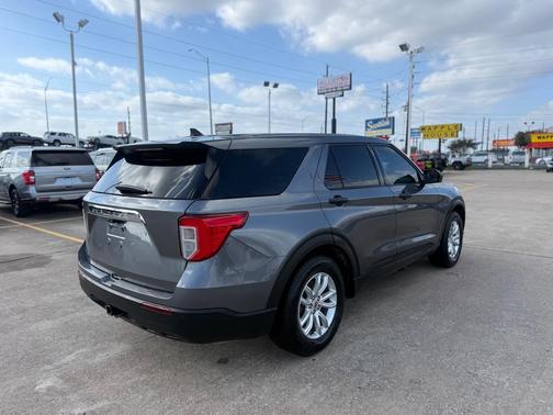 2021 Ford Explorer BASE