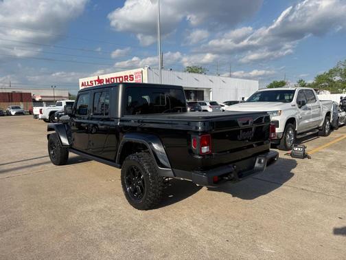 Black Clearcoat 2023 Jeep Gladiator Sport