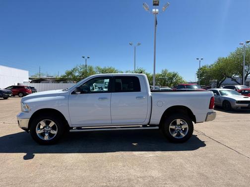 2015 RAM 1500 SLT