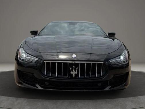 Nero 2020 Maserati Ghibli Sedan 4D