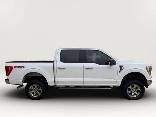 Oxford White 2021 Ford F-150 XLT