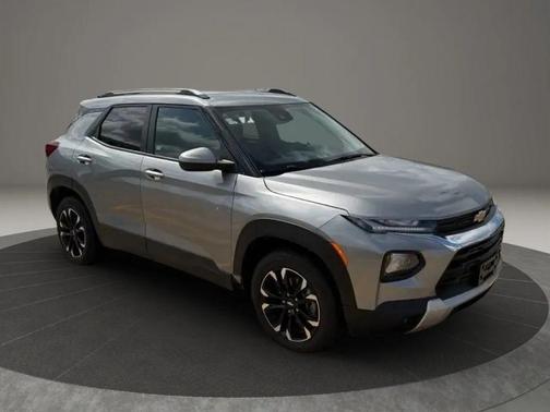 Sterling Gray Metallic 2023 Chevrolet Trailblazer LT
