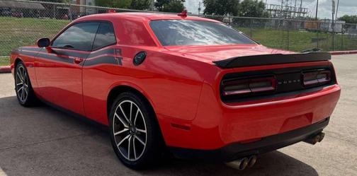 Go Mango 2020 Dodge Challenger R/T