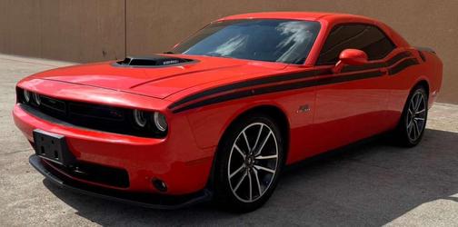 Go Mango 2020 Dodge Challenger R/T