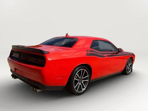 Go Mango 2020 Dodge Challenger R/T