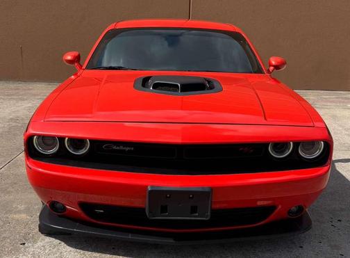 Go Mango 2020 Dodge Challenger R/T