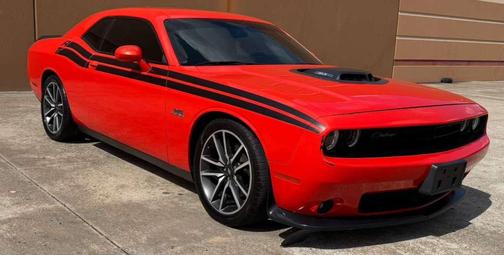 Go Mango 2020 Dodge Challenger R/T