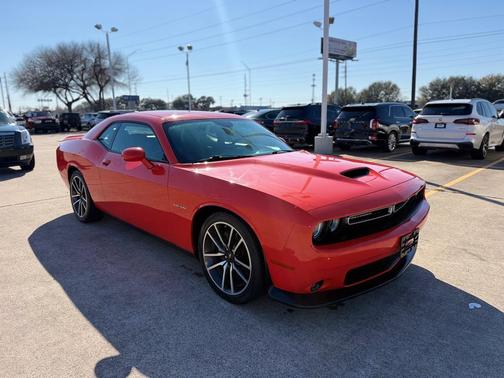2022 Dodge Challenger R/T