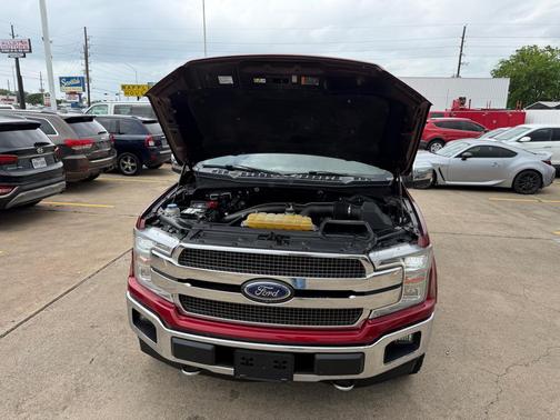 Ruby Red Metallic Tinted Clearcoat 2018 Ford F-150 King Ranch