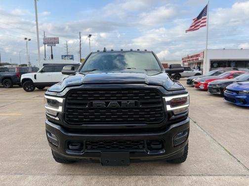 2022 RAM 3500 Lone Star Mega Cab 4x4 6'4' Box