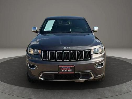Granite Crystal Metallic Clearcoat 2018 Jeep Grand Cherokee Limited