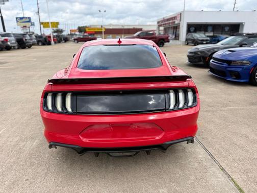 2021 Ford Mustang GT