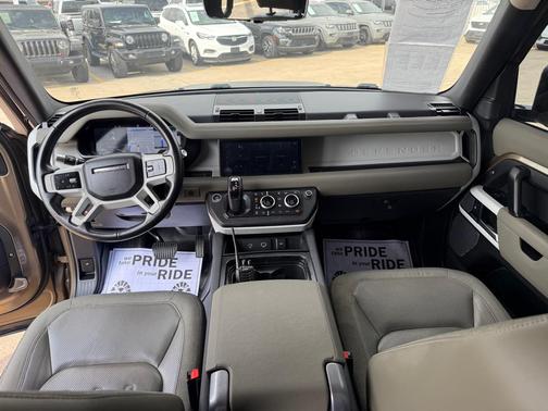 2020 Land Rover Defender 110 First Edition