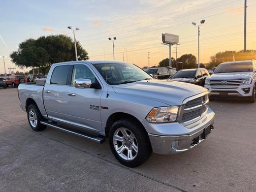 Bright Silver Metallic Clearcoat 2017 RAM 1500 Lone Star