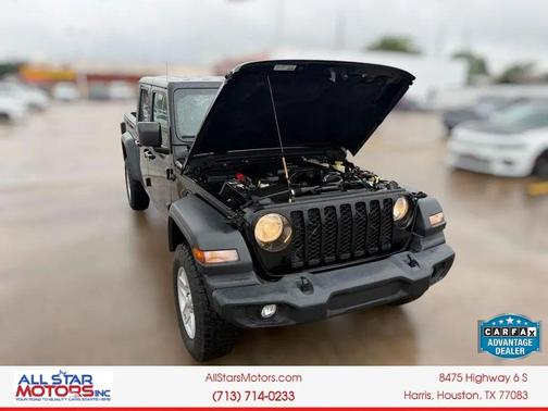 Black Clearcoat 2020 Jeep Gladiator Sport S