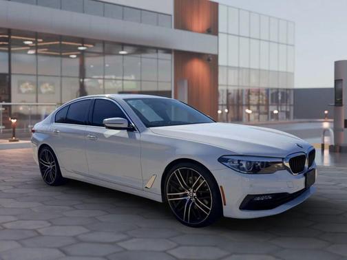 2017 BMW 530 530i Sedan 4D