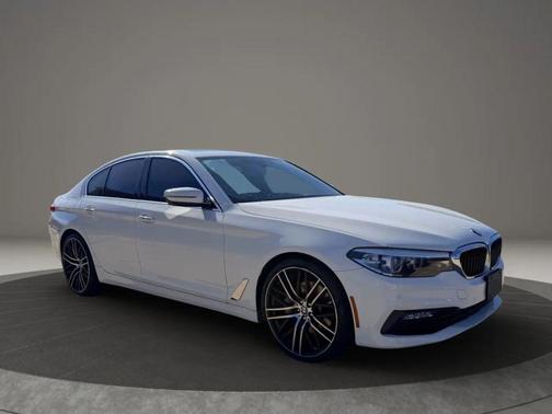 2017 BMW 530 530i Sedan 4D