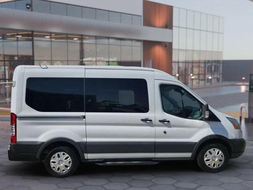 2015 Ford Transit-150 XLT