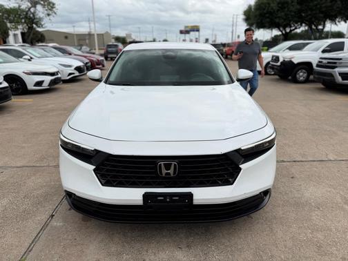 2024 Honda Accord LX 1.5T