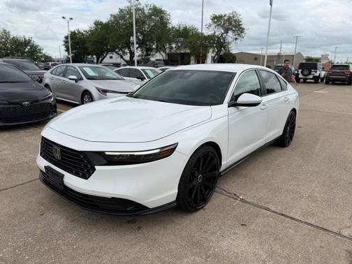 2024 Honda Accord LX 1.5T