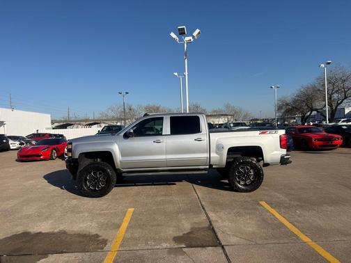 2017 Chevrolet Silverado 1500 2LT