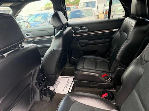 Shadow Black 2017 Ford Explorer sport