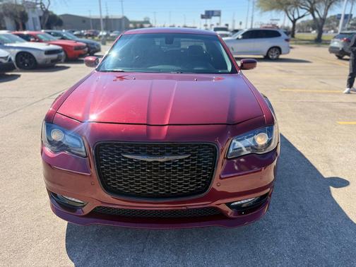 2022 Chrysler 300 Touring