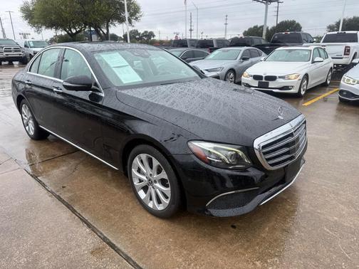 2018 Mercedes-Benz E-Class 4MATIC