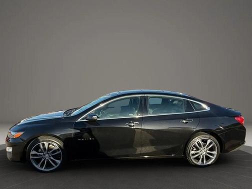 Mosaic Black Metallic 2021 Chevrolet Malibu FWD Premier
