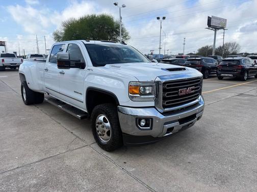 2019 GMC Sierra 3500 SLT