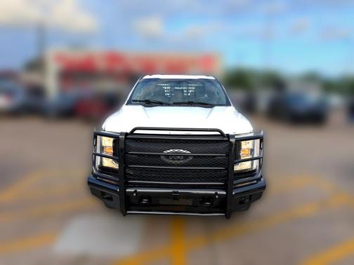 Oxford White 2018 Ford F-350 XL